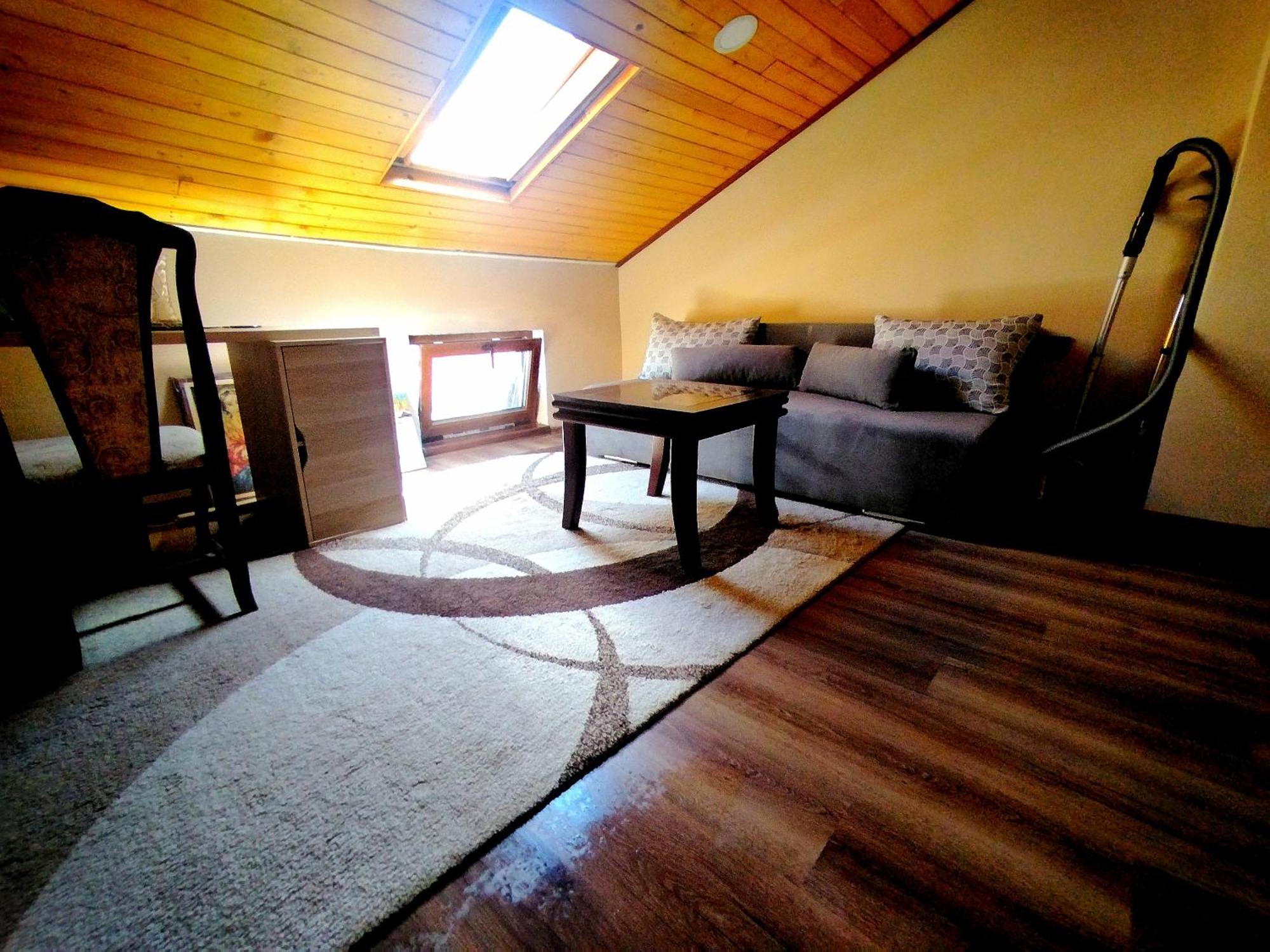 Low Budget Apartment With Breakfast Varna Exterior photo